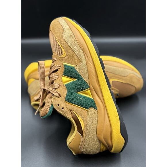 New Balance 57/40 Sage Bleached Lime Glow Sneakers Size 10 Men Pre-owned - Picture 1 of 13
